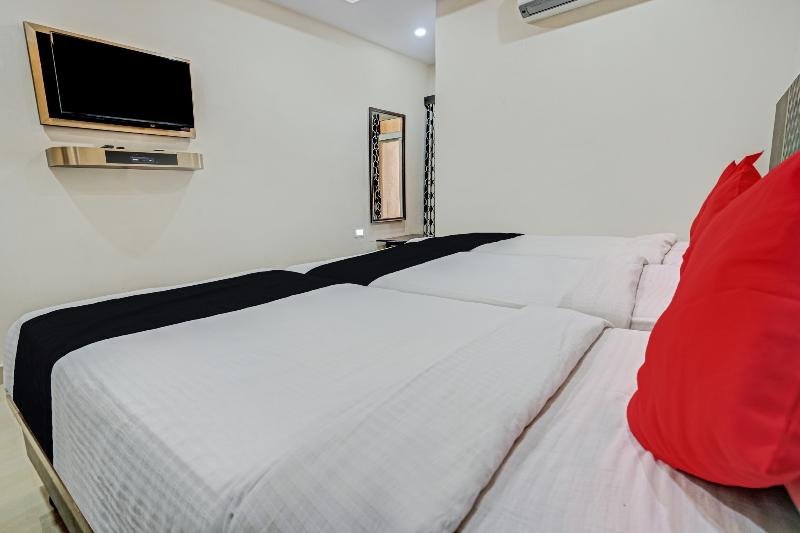 Фото Hotel Asian International