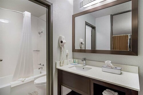 Гостиница Quality Inn Cartersville в Картерсвилле