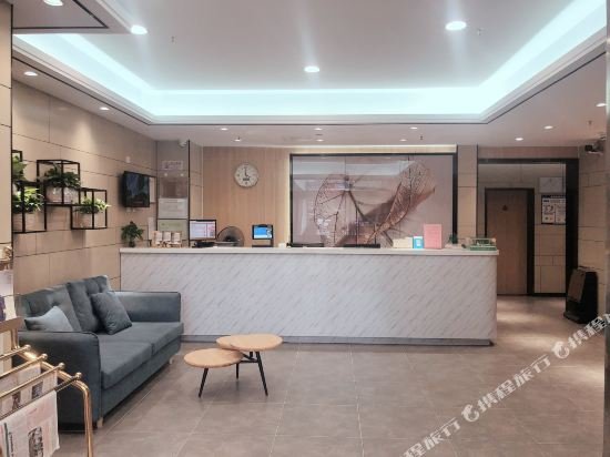 Фото GreenTree Inn TianJin JinNan ShuangLin Metro Station Express Hotel