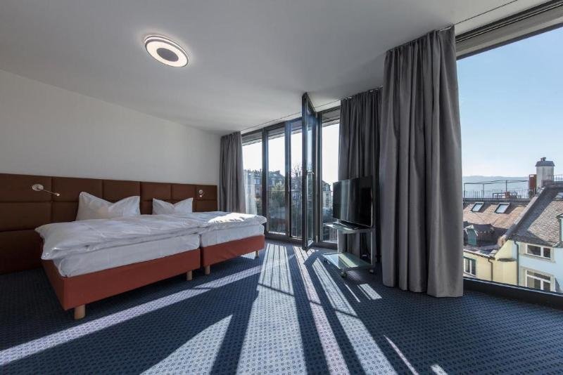Фото Royal Hotel Zurich
