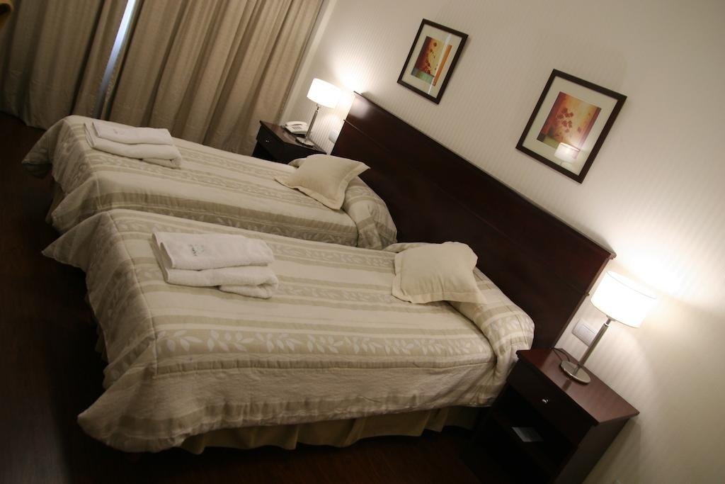 Фото Hotel 8 de Octubre