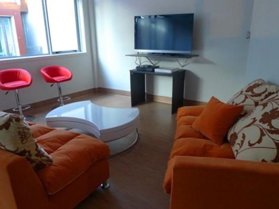 Фото Newton Lodge