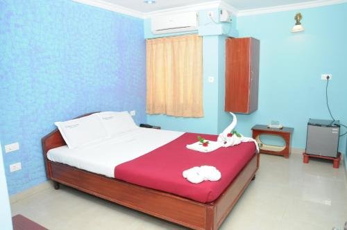 Фото Golden Sun Inn