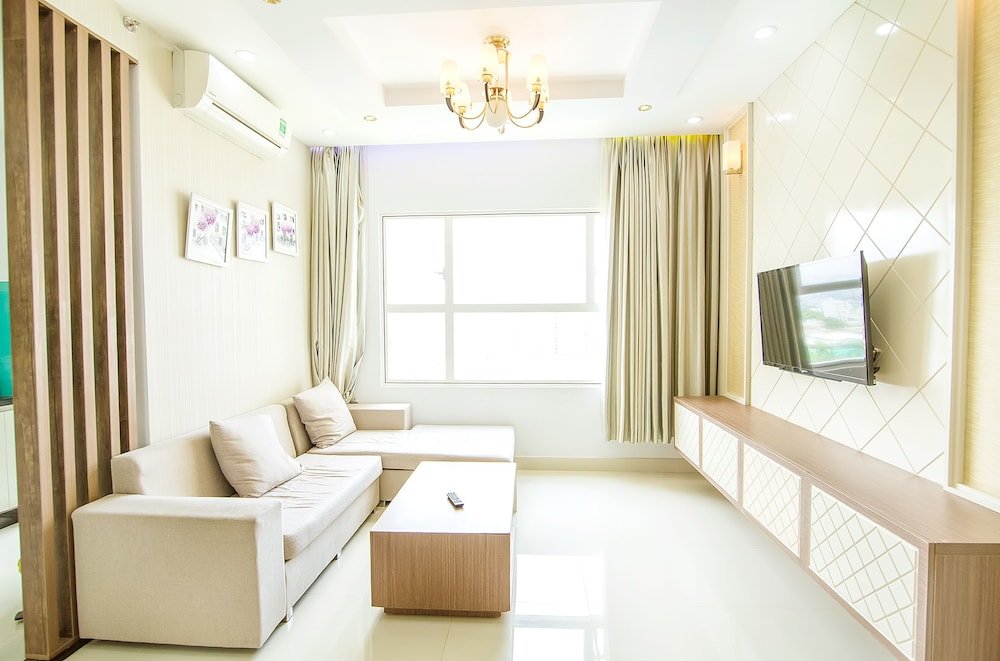 Фото Sunrise City Apartment