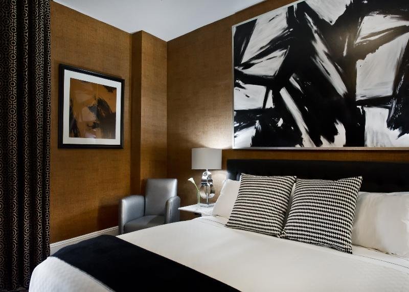 Фото Ameritania Hotel at Times Square