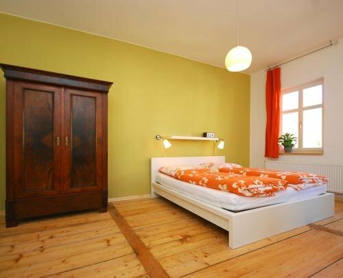 Гостиница Pension und Ferienwohnung Onkel Ernst в Наумбурге