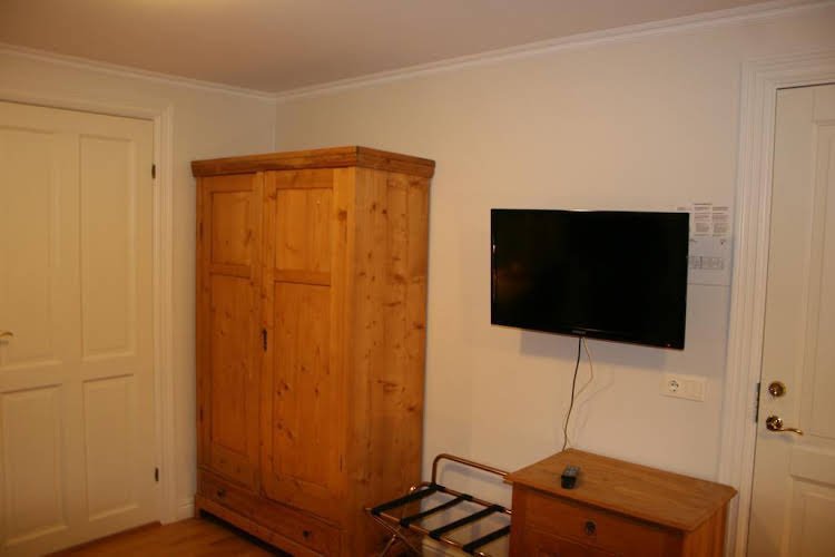 Фото Gistihusið - Lake Hotel Egilsstadir