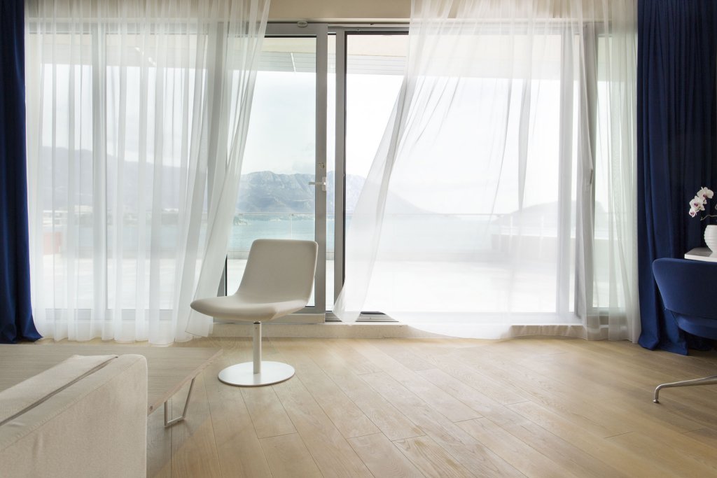 Фото Hotel Tq Plaza