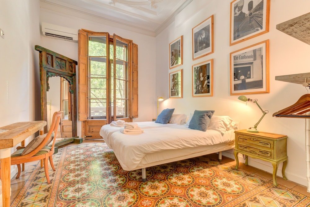 Фото Factory Suites Barcelona