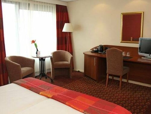 Гостиница Hotel Restaurant Grandcafé 't Voorhuys
