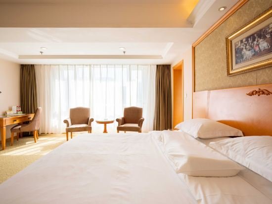 Фото Vienna International Hotel Shenyang Railway Station Branch