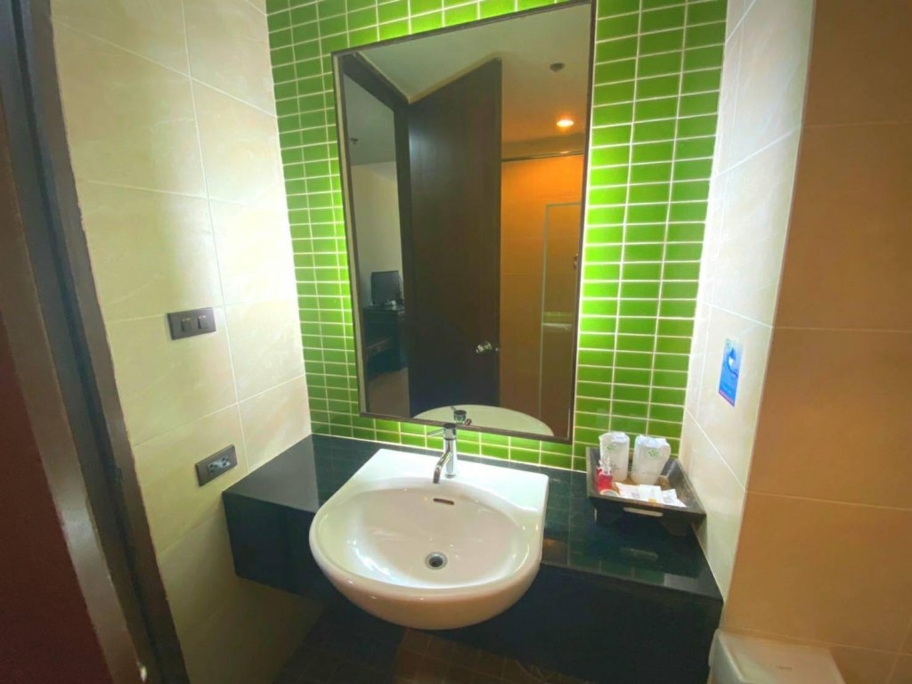 Фото Wangchan Riverview Hotel