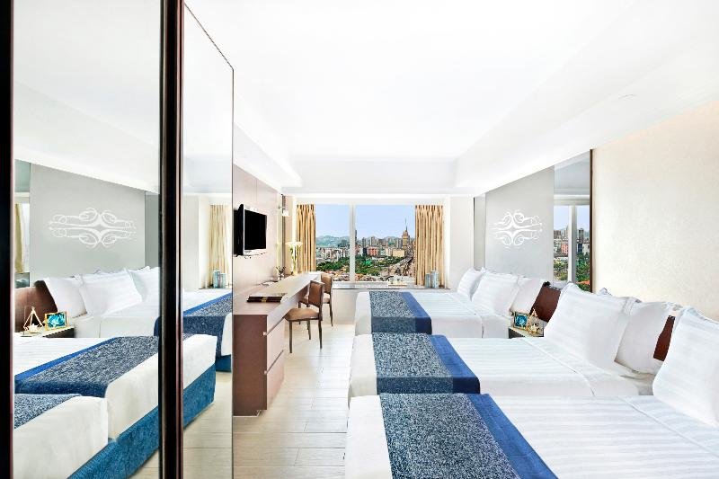 Фото Harbour Plaza 8 Degrees