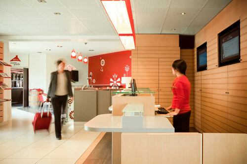 Гостиница Ibis Senlis в Санли