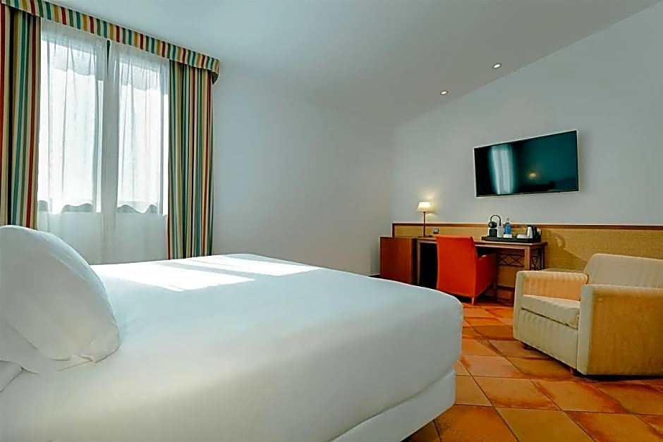 Фото Sercotel Toledo Renacimiento