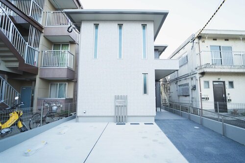 Гостиница Sharing Hotel Hakata в Фукуоке