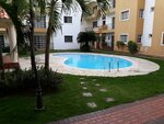 Poolview Apartment Near the Beach and Airport
