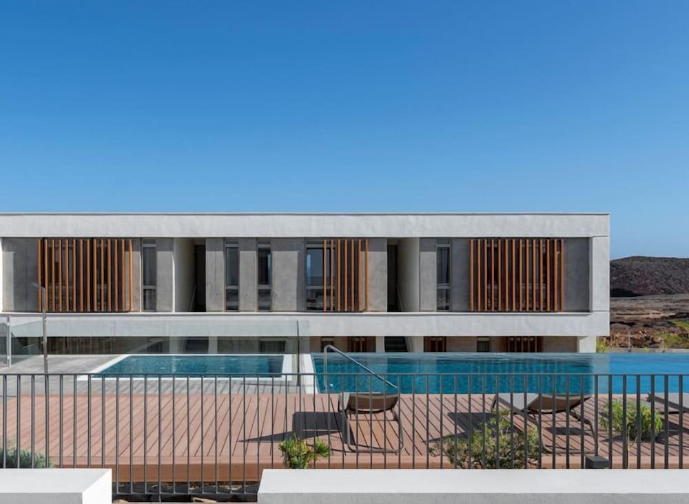 Фото Nivaria Beach