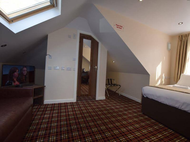 Фото Lucky 8 Hotel