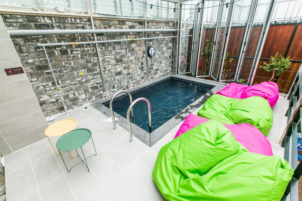 Фото February Hotel The Signature Dongseongro