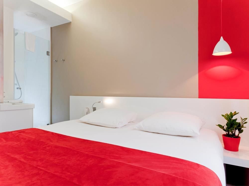 Фото Ibis Styles Paris Montmartre North Hotel