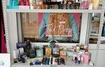 Avon (Bulvarnaya ulitsa, 1/1) ، متجر بيع العطور ومستحضرات التجميل