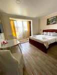 Apartaments Centre Rose Del Mare (Tsentralniy Microdistrict, Roz Street, 36), alojamiento en alquiler diario