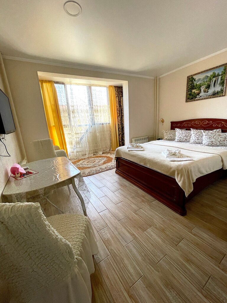 Short-term housing rental Apartaments Centre Rose Del Mare, Sochi, photo