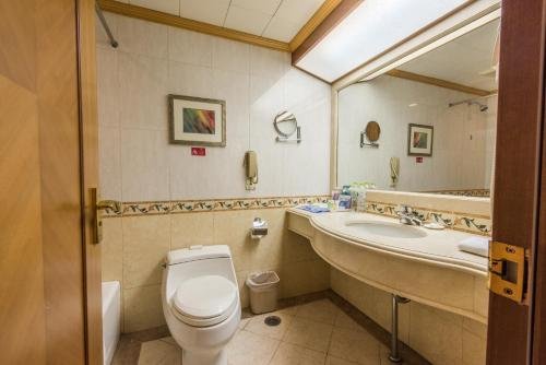 Фото Asia Pacific Garden Hotel Beijing