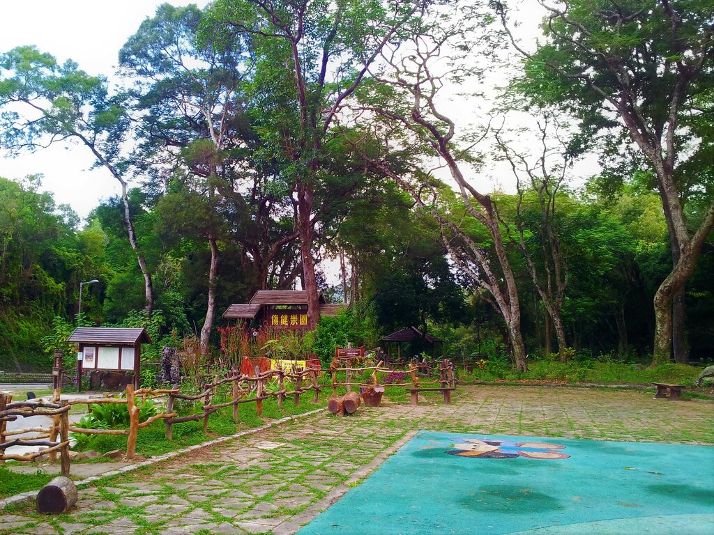 Barbecue area Pak Tam Chung Picnic Garden, Hong Kong, photo