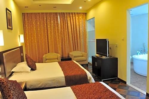 Фото Elegance Bund Hotel