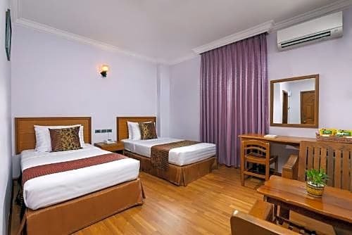 Фото Hotel Corolla