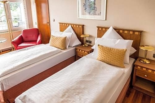 Фото Dorint Parkhotel Bad Neuenahr