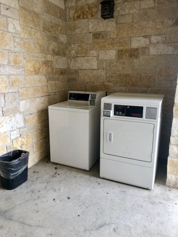 Фото Best Western Adirondack Inn