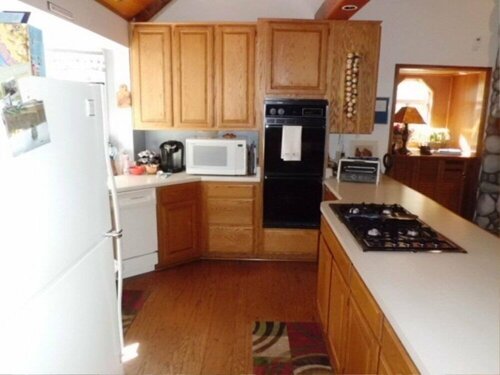 Жильё посуточно Potomac 2 in Lake Arrowhead - v066 - 3 Br Cabin