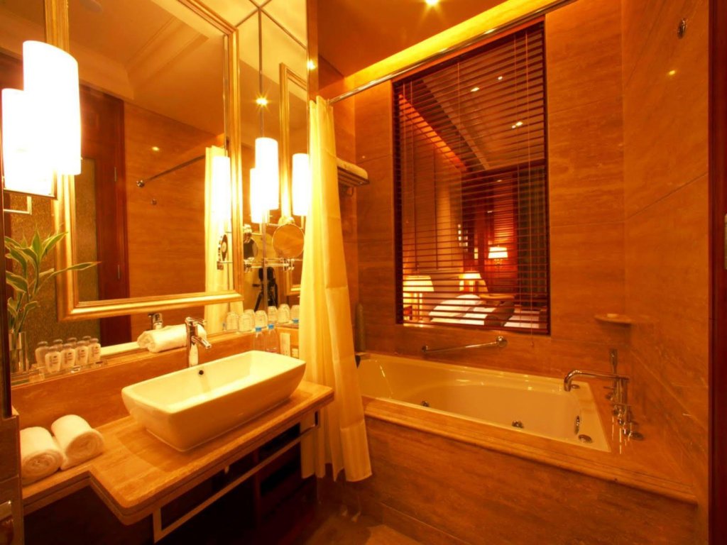 Фото Dongjiao State Guest Hotel