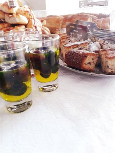 Фото Rg Status Hotel