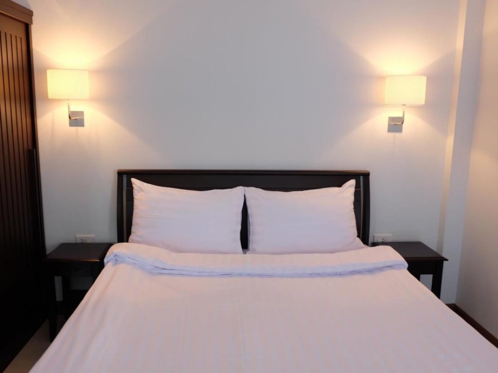 Фото Chaam Guesthouse