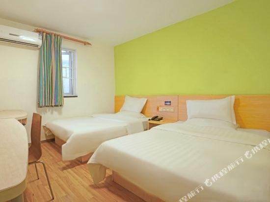 Фото 7 Days Inn Zhuhai Xiangzhou Department Store Branch