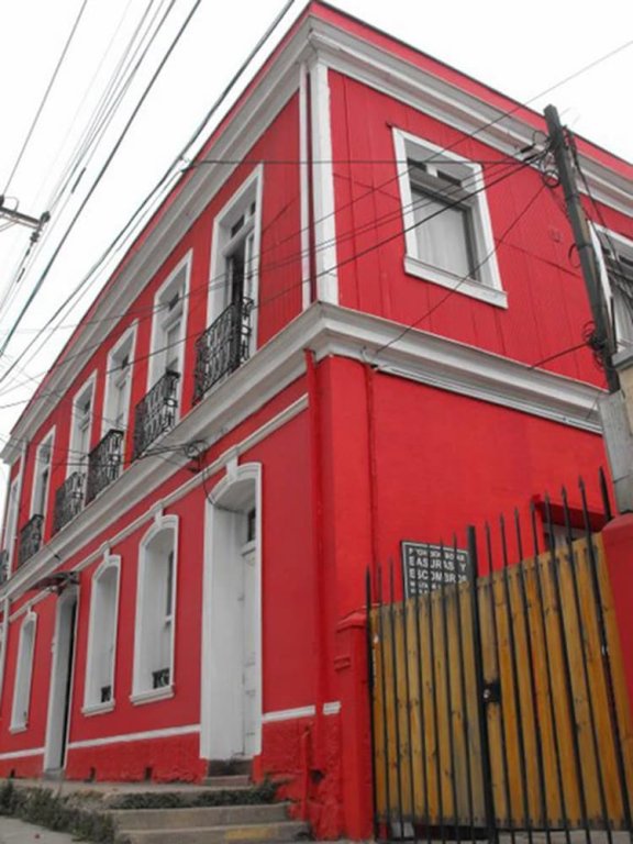 Фото отеля 1