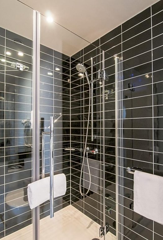 Фото Premier Inn Hamburg City Millerntor