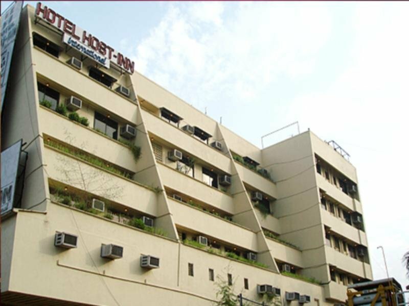 Гостиница Host Inn International Hotel в Мумбаи