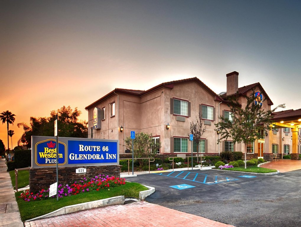 Фото Best Western Plus Route 66 Glendora Inn