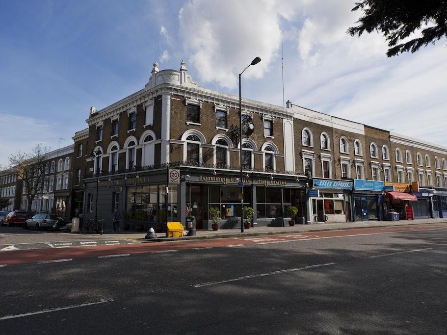 Фото отеля 2