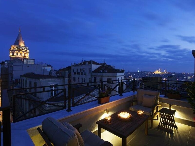 Гостиница Louis Appartements Luxury Suites Galata в Бейоглу