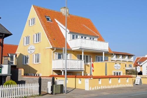 Фото 99474858414