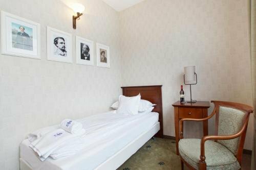 Гостиница Versant Dom SPA в Дзержонюве