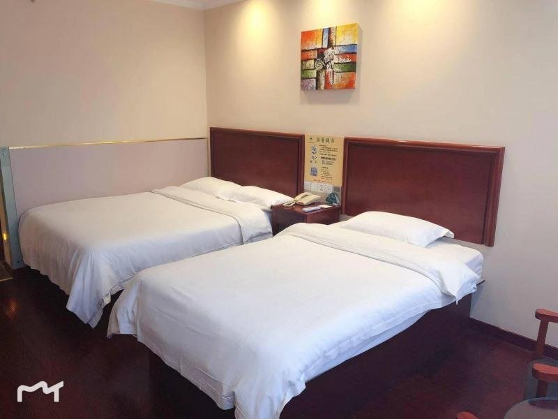 Фото GreenTree Inn Qingdao Jiaozhou Fuzhou South Road Datong Building Express Hotel