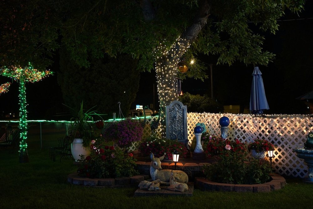 Фото Holiday Lodge Motel