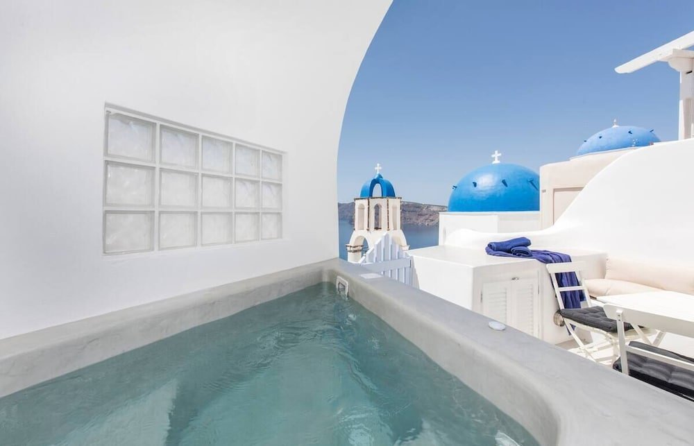 Фото Bluedome Cavehouses Santorini